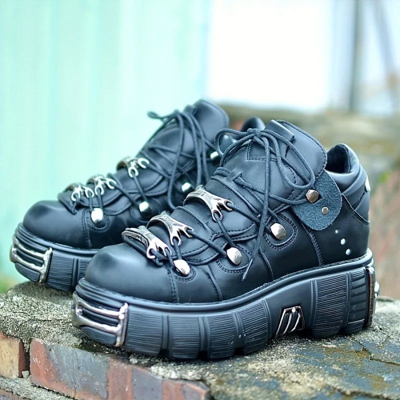 Women Platform Sneakers With Metal Decoration Thick Sole Casual Punk
